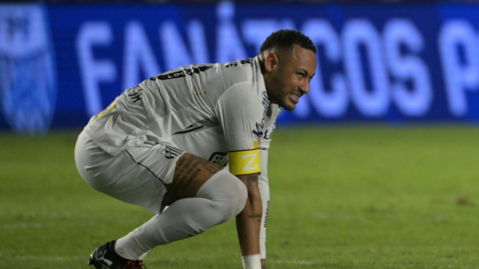 Neymar volta a jogar mas não consegue evitar eliminação do Santos na Copa do Brasil