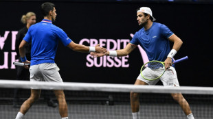 Tras el adi&oacute;s de Federer, Djokovic acerca a Europa al t&iacute;tulo en la Laver Cup