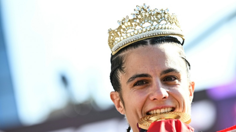 Mar&iacute;a P&eacute;rez y Paul McGrath dan doblete de oros europeos a Espa&ntilde;a en marcha