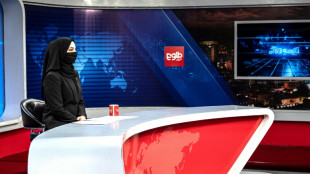 Afghanistan: les pr&eacute;sentatrices t&eacute;l&eacute; se couvrent finalement le visage