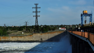 Ukraine: le barrage de Kakhovka touché, pas de "dégâts critiques"