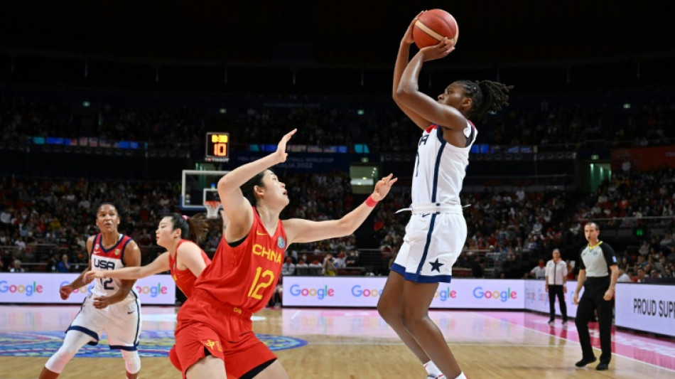 La selecci&oacute;n femenina de Estados Unidos, primera clasificada a cuartos del Mundial de b&aacute;squetbol