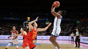 La selecci&oacute;n femenina de Estados Unidos, primera clasificada a cuartos del Mundial de b&aacute;squetbol