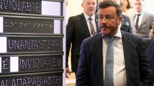 Signa-Insolvenzverwalter versteigert Einrichtung von Benko-Villa am Gardasee