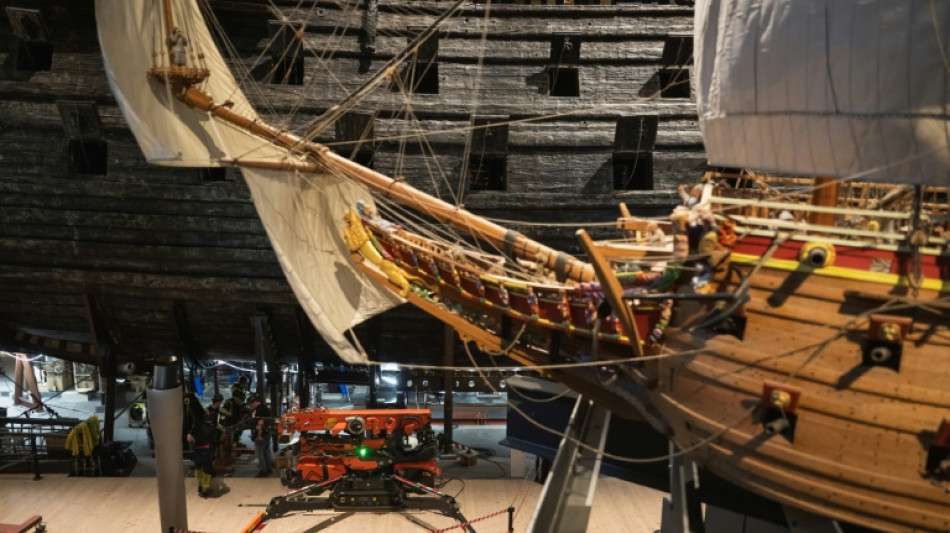 Delicada opera&ccedil;&atilde;o de restaura&ccedil;&atilde;o de navio de guerra sueco que afundou h&aacute; 4 s&eacute;culos 