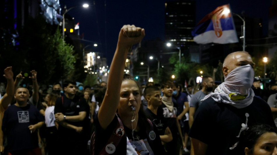 Serbie: deuxi&egrave;me soir&eacute;e d'affrontements entre manifestants et partisans du pouvoir