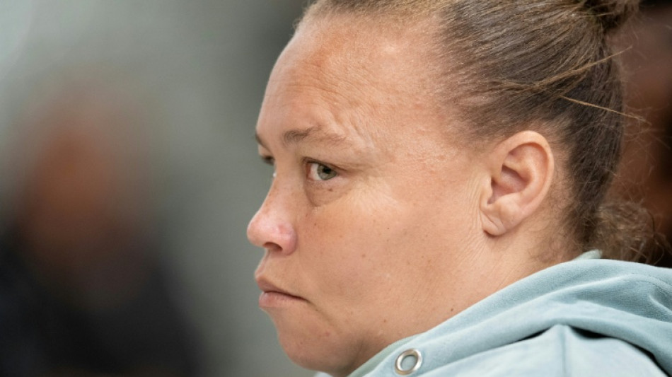 M&atilde;e sul-africana que vendeu a filha de 6 anos &eacute; condenada &agrave; pris&atilde;o perp&eacute;tua