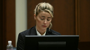 Amber Heard weist Vorw&uuml;rfe von Johnny Depps Anw&auml;lten zur&uuml;ck