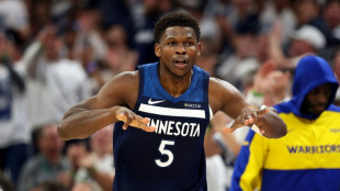 Play-offs NBA: les Timberwolves dominent les Warriors pour &eacute;galiser 1 &agrave; 1