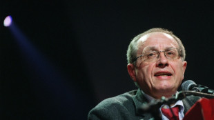 Muri&oacute; Bernard Cassen, cofundador de la ONG altermundialista Attac