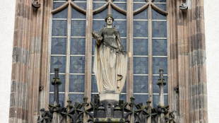 Sexueller &Uuml;bergriff auf M&auml;dchen in Hochhaus: Haft f&uuml;r 16-J&auml;hrigen in Essen