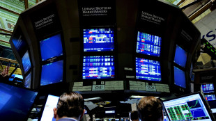 Wall Street apre in rialzo in attesa della Fed, Dj +0,10%, Nasdaq +0,45%