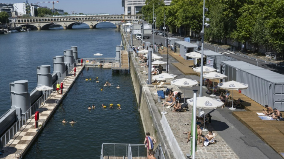 Chaleur &agrave; Paris: se baigner dans la Seine, "quelle aubaine !"