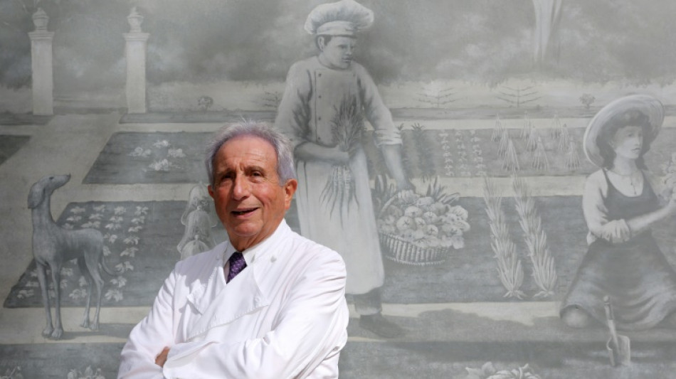 D&eacute;c&egrave;s de Michel Gu&eacute;rard, p&egrave;re de la cuisine minceur trois &eacute;toiles