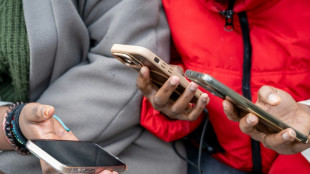 Blocages lyc&eacute;ens: une mobilisation "partie du bas", acc&eacute;l&eacute;r&eacute;e par les r&eacute;seaux sociaux