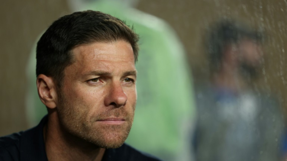 Mbapp&eacute; "tem muitas chances de jogar" contra Juventus, diz Xabi Alonso