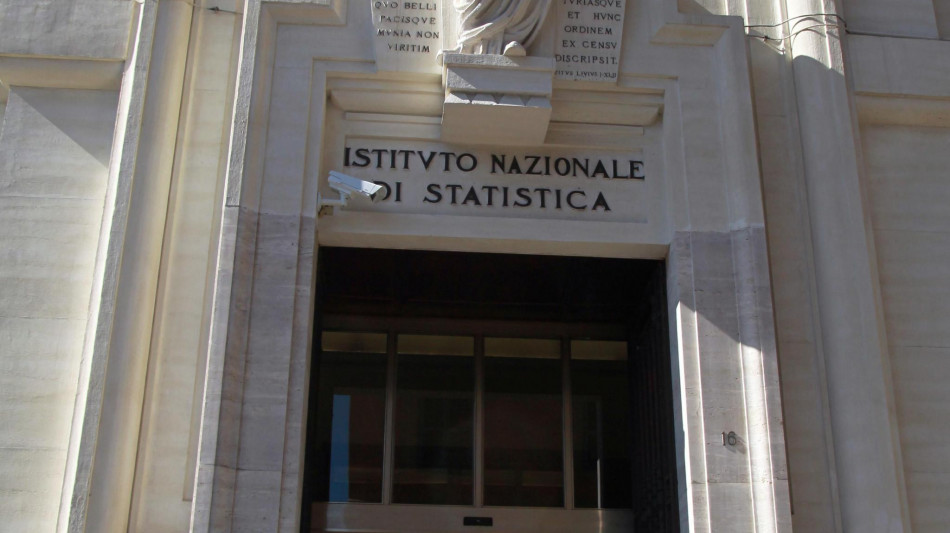 Istat, prezzi alla produzione dei servizi nel secondo trimestre +4,3% annuo