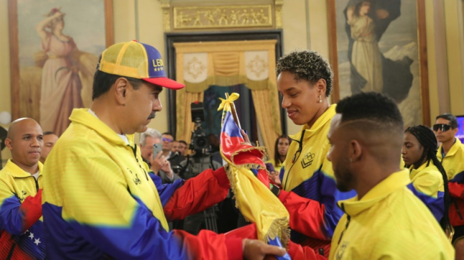 Yulimar Rojas considera "un premio" ser abanderada de Venezuela pese a su lesi&oacute;n