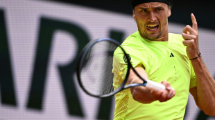 Auftakt nach Ma&szlig;: Zverev spaziert in die zweite Runde