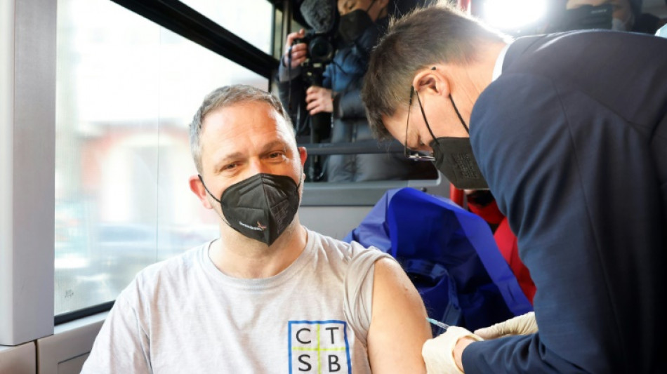 Bundesregierung will vierte Corona-Impfung f&uuml;r alle erm&ouml;glichen 