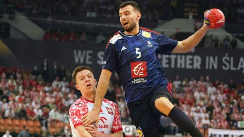 Espa&ntilde;a gana a Montenegro en su debut en el Mundial de balonmano, Suecia vence a Brasil