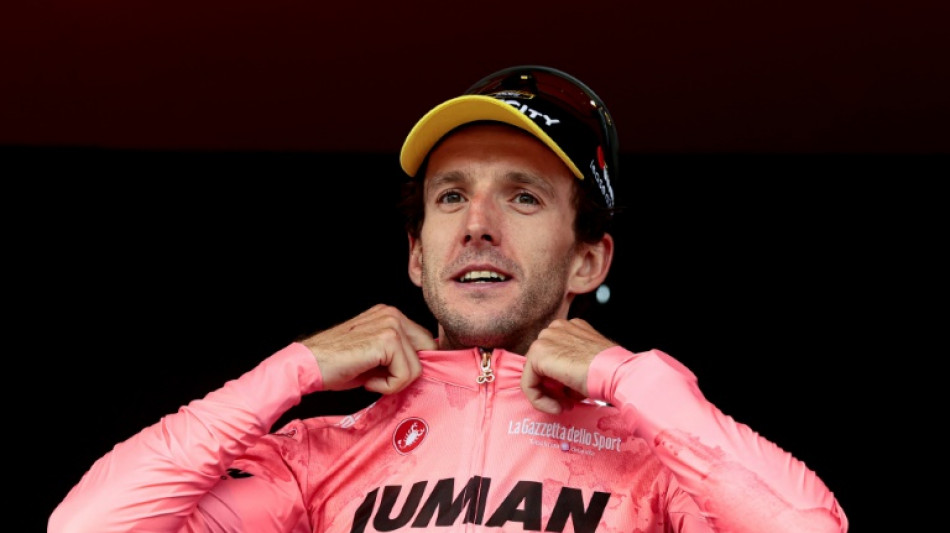 Tour d'Italie: Simon Yates gagne au poker et renverse le Giro