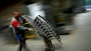 En difficult&eacute;, les meubles iconiques Tolix d&eacute;clarent la guerre &agrave; la contrefa&ccedil;on 