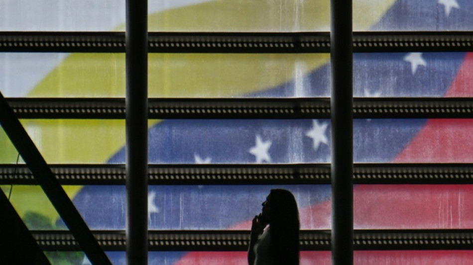 Venezuela y Colombia encabezan las solicitudes de asilo en pa&iacute;ses desarrollados en 2024, seg&uacute;n la OCDE