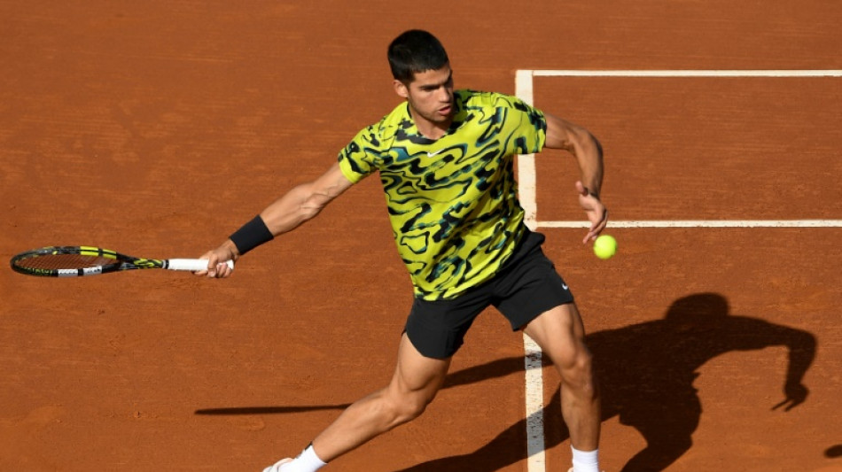 Alcaraz, a octavos del Torneo de Barcelona por la v&iacute;a r&aacute;pida