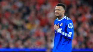 Mbapp&eacute; volta aos treinos do Real Madrid antes da visita ao Manchester City