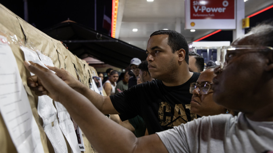 Anche la star del merengue Perez tra i morti a Santo Domingo