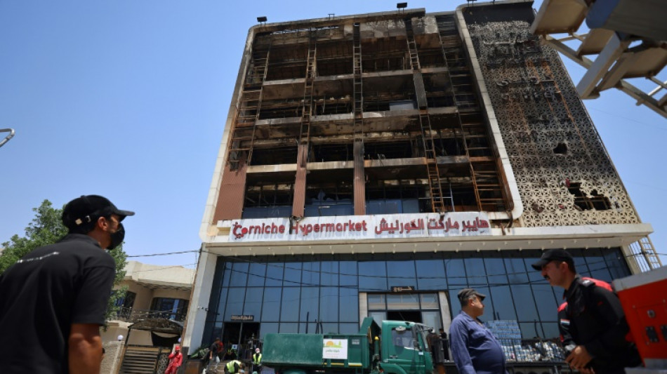 Irak: un incendie fait plus de 60 morts dans un centre commercial