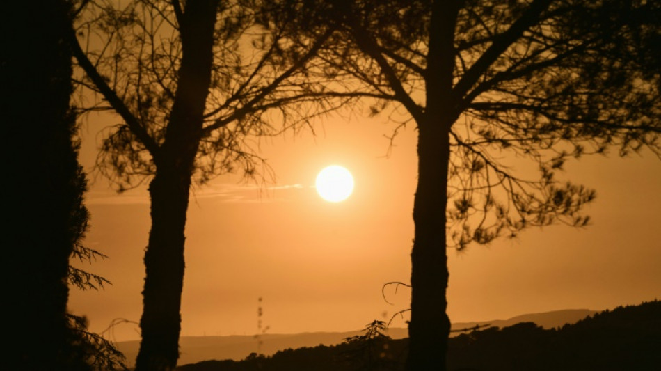 Vigilance rouge incendie dans l'Aude mardi, &eacute;pisode de chaleur dans le Sud-Ouest