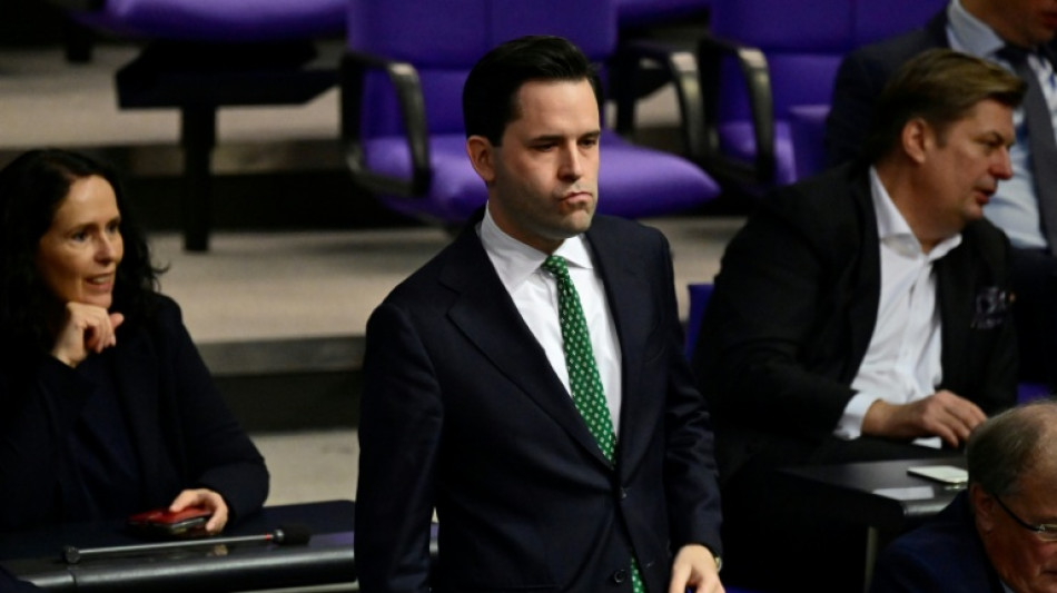 "Klassenkampf von oben": Junge Union und Jusos streiten &uuml;ber Sozial-K&uuml;rzungen