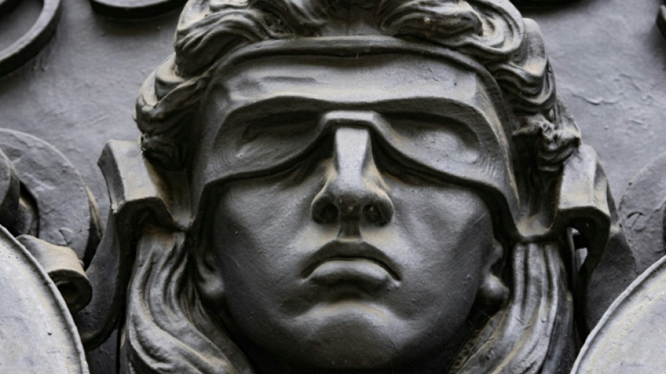 17-Jährige in Kiel bei Autofahrt erstochen: Höhere Strafe für Exfreund