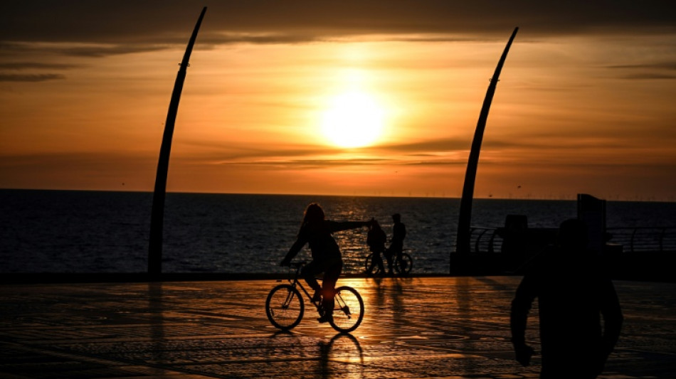 UK risks more extreme, prolonged heatwaves in future: study