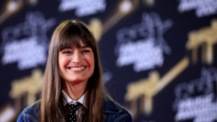 Clara Luciani entre au mus&eacute;e Gr&eacute;vin