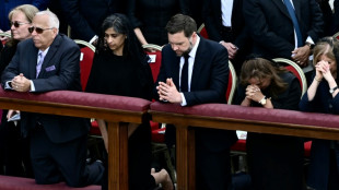 Le&oacute;n XIV y la presidenta Dina Boluarte hablan sobre el bienestar de los peruanos 