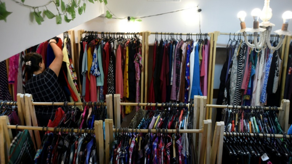 Empleo textil argentino, v&iacute;ctima colateral de apertura importadora de Milei 