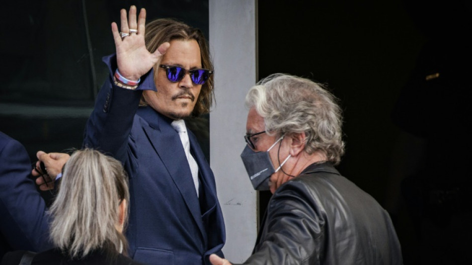 Les avocats de Johnny Depp d&eacute;noncent l'effet "d&eacute;vastateur" des accusations d'Amber Heard