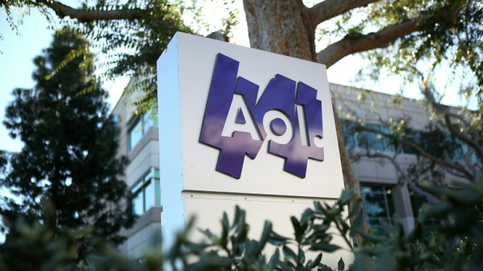 AOL apagar&aacute; sus &uacute;ltimos m&oacute;dems de internet a finales de septiembre
