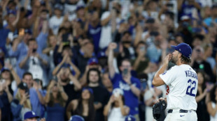 Pitching icon Kershaw feels the love in last Dodger Stadium start
