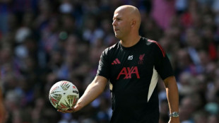 Slot seeks Liverpool balance for Premier League defence