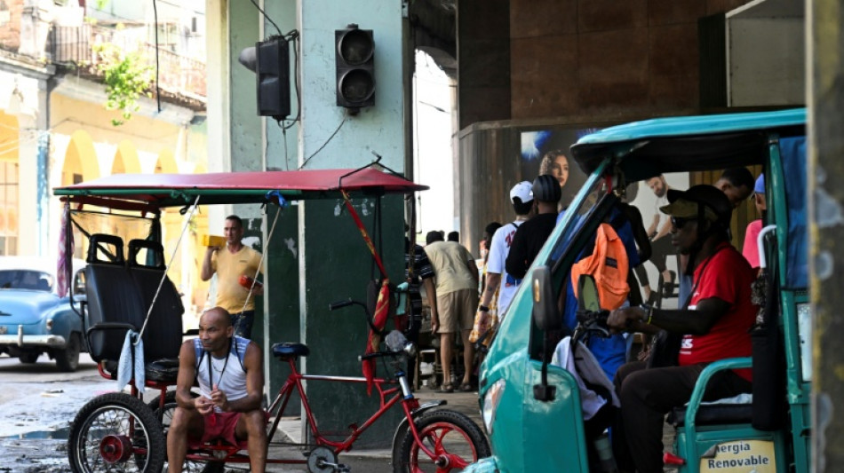 'Anguish' as Cuba plunges into new electricity blackout