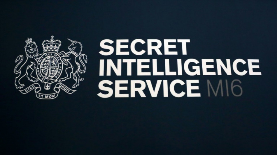 Avô de futura chefe do MI6, serviço secreto britânico, foi espião nazista