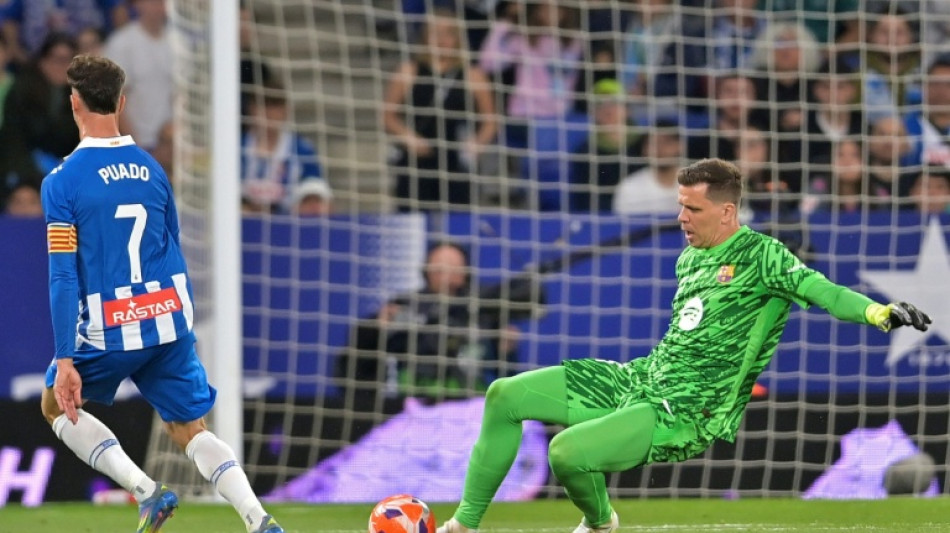 Goleiro polonês Wojciech Szczesny renova com o Barcelona até 2027