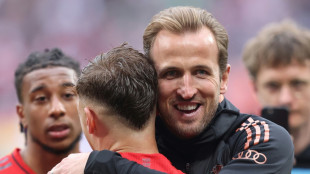 Erster Titel der Karriere: Kane postet Troph&auml;en-Emoji