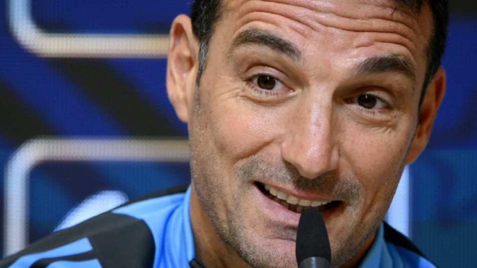 'Equador é uma das melhores seleções do mundo', diz Scaloni, sobre próximo adversário da Argentina