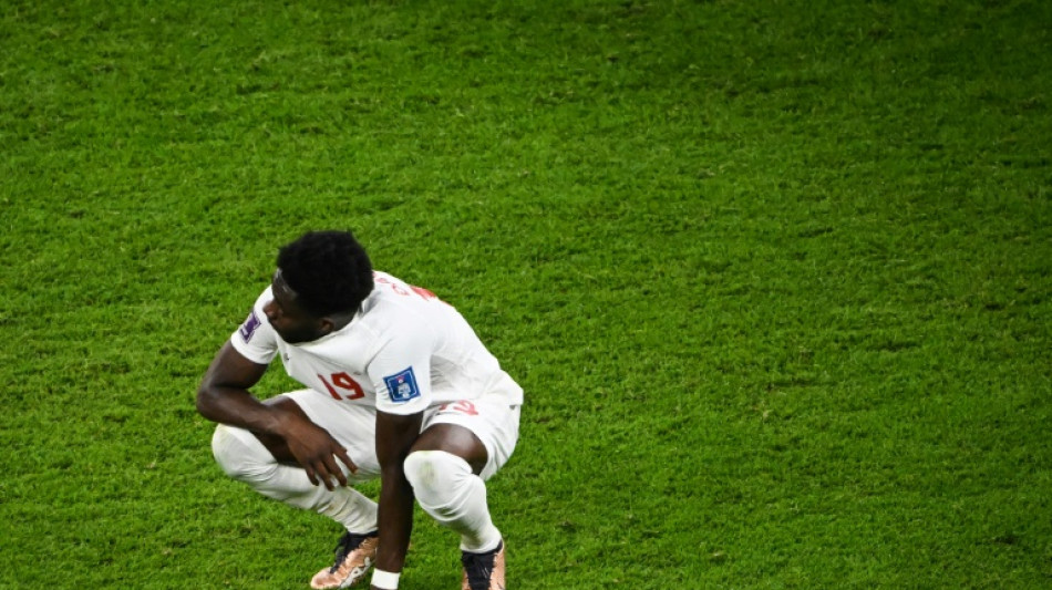 Canada coach backs Davies after penalty woe