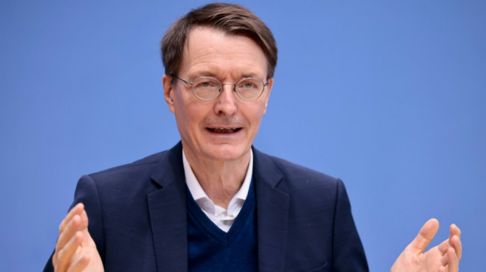 Lauterbach hat Familie und Freunde selbst geimpft